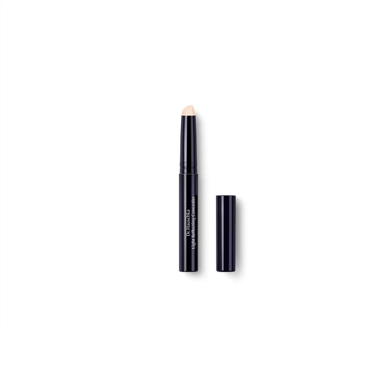 Load image into Gallery viewer, Dr. Hauschka Light Reflecting Concealer 00 Translucent 2.5ml
